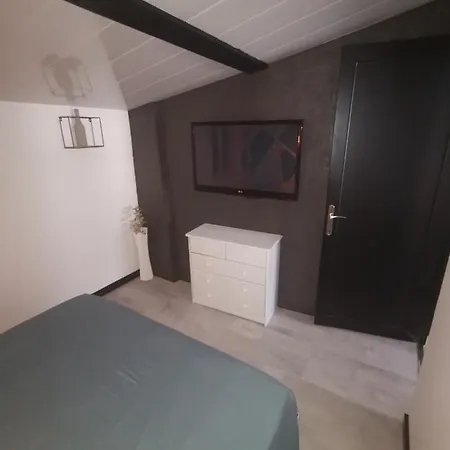 Agreable Maison De Village Entre Et Montagne Holiday home
