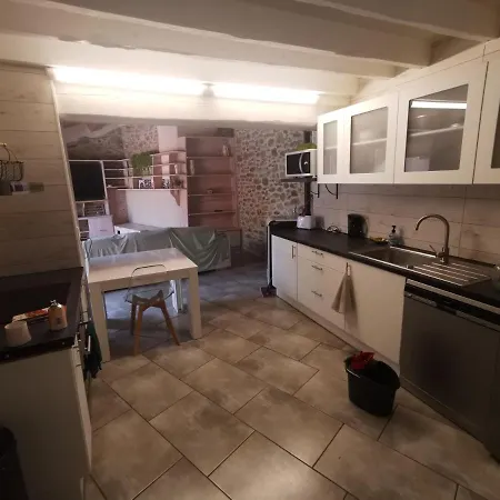 Agreable Maison De Village Entre Et Montagne Holiday home